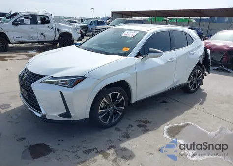 2022 Lexus Ux 200 z USA, uszkodzony, nr VIN JTHP3JBH3N2055230